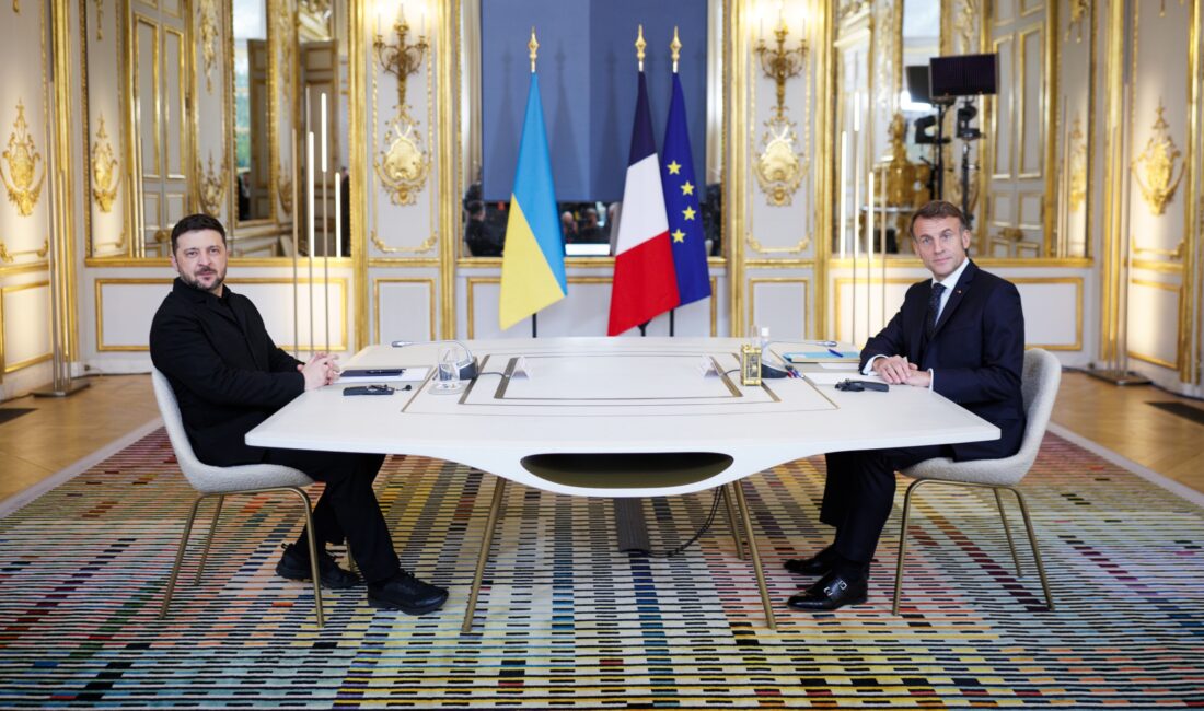 Macron’dan Rusya Saldırılarına Kınama ve Barış Vurgusu Fransa Cumhurbaşkanı Emmanuel