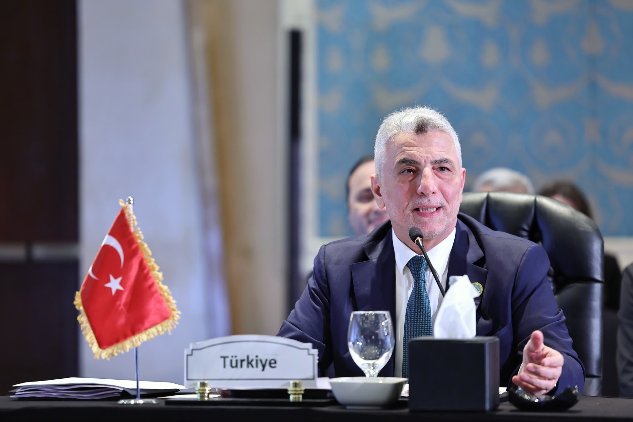 &nbsp; “D-8 Ülkeleriyle Daha Adil ve Tesirli Bir Ticaret Düzeni