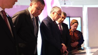 &nbsp; Bakü’de TDT Çalışma Bakanları Programı Kapsamında Anma Ziyaretleri Çalışma