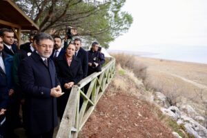 Bakan Yumaklı, Burdur Gölü Eylem Planı’nı Açıkladı: Yıllık 50 Milyon