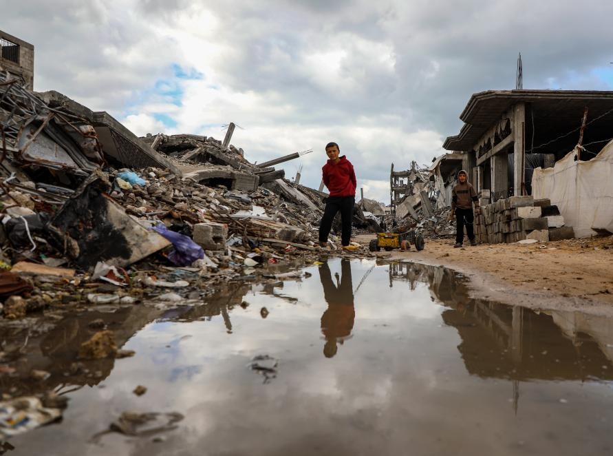 Gazze Şeridi’nde Etkili Olan Soğuk Hava Dalgası Ve Sağanak Yağışlar
