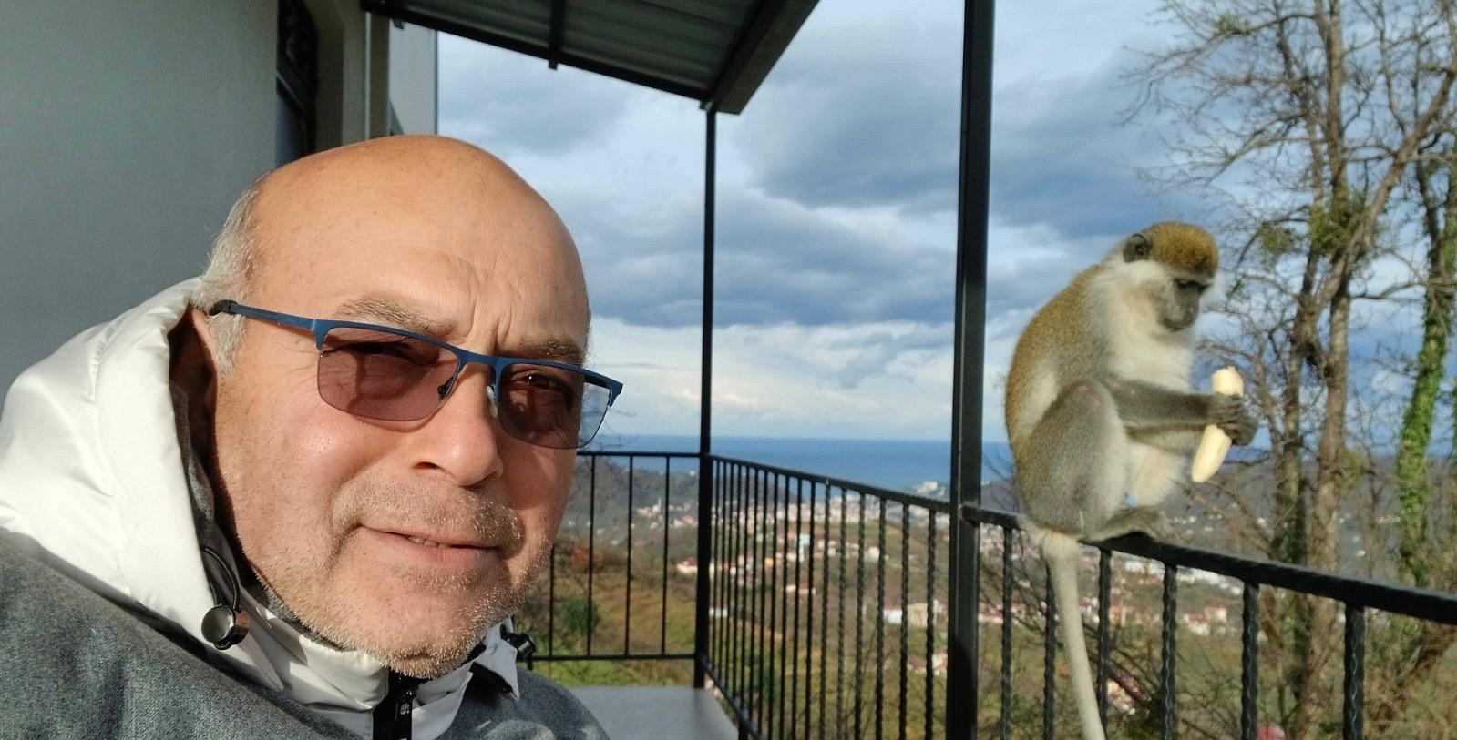 Giresun Belediyesi Hayvanat Bahçesinden Firar Eden Maymun, Bir Vatandaşın Evinin