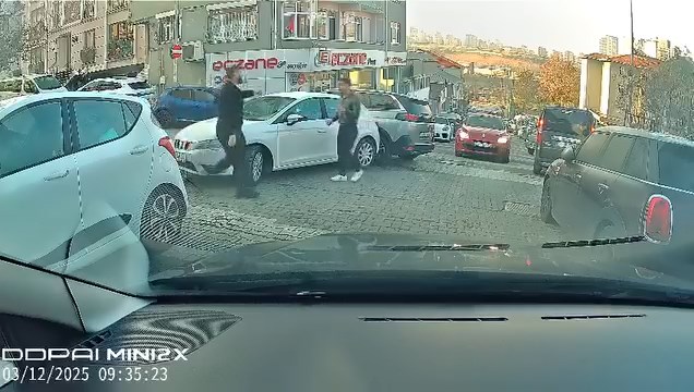 Araç Kamerasına Yansıyan Kavga Anları Olayı Gözler Önüne Serdi Ataşehir