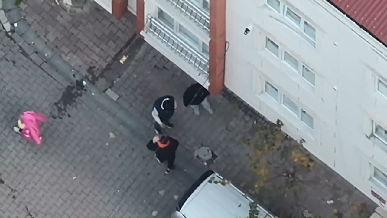&nbsp; Uyuşturucu Satışına Dron Destekli Denetim İstanbul’un Esenyurt ilçesinde, dron