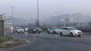 Kentin Bazı Noktalarında Hafif Şekilde Hissedilen Sis Ulaşımı Olumsuz Etkilemezken,