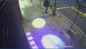 &nbsp; Gültepe Mahallesi’nde Yaşanan Olay Kameraya Yansıdı İstanbul’un Kağıthane ilçesinde