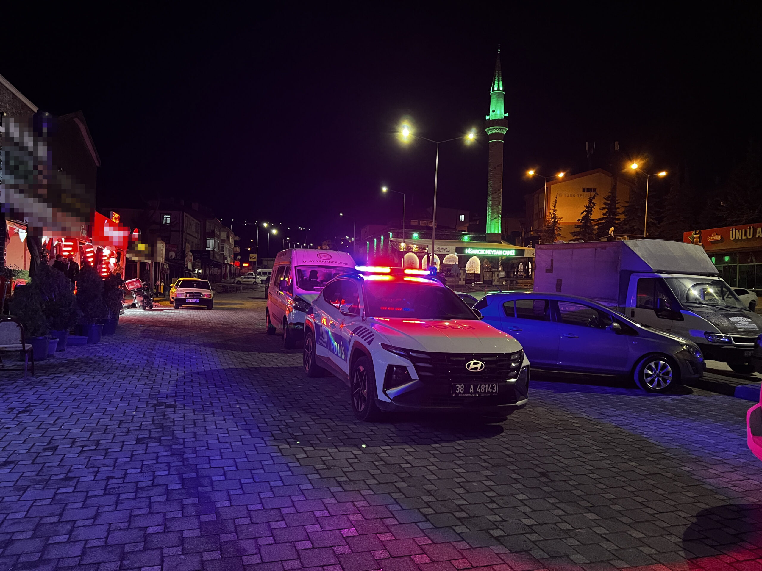 Kayseri’nin Melikgazi ilçesinde bir kıraathanede husumetlisi tarafından bıçaklanan Hasan Hüseyin