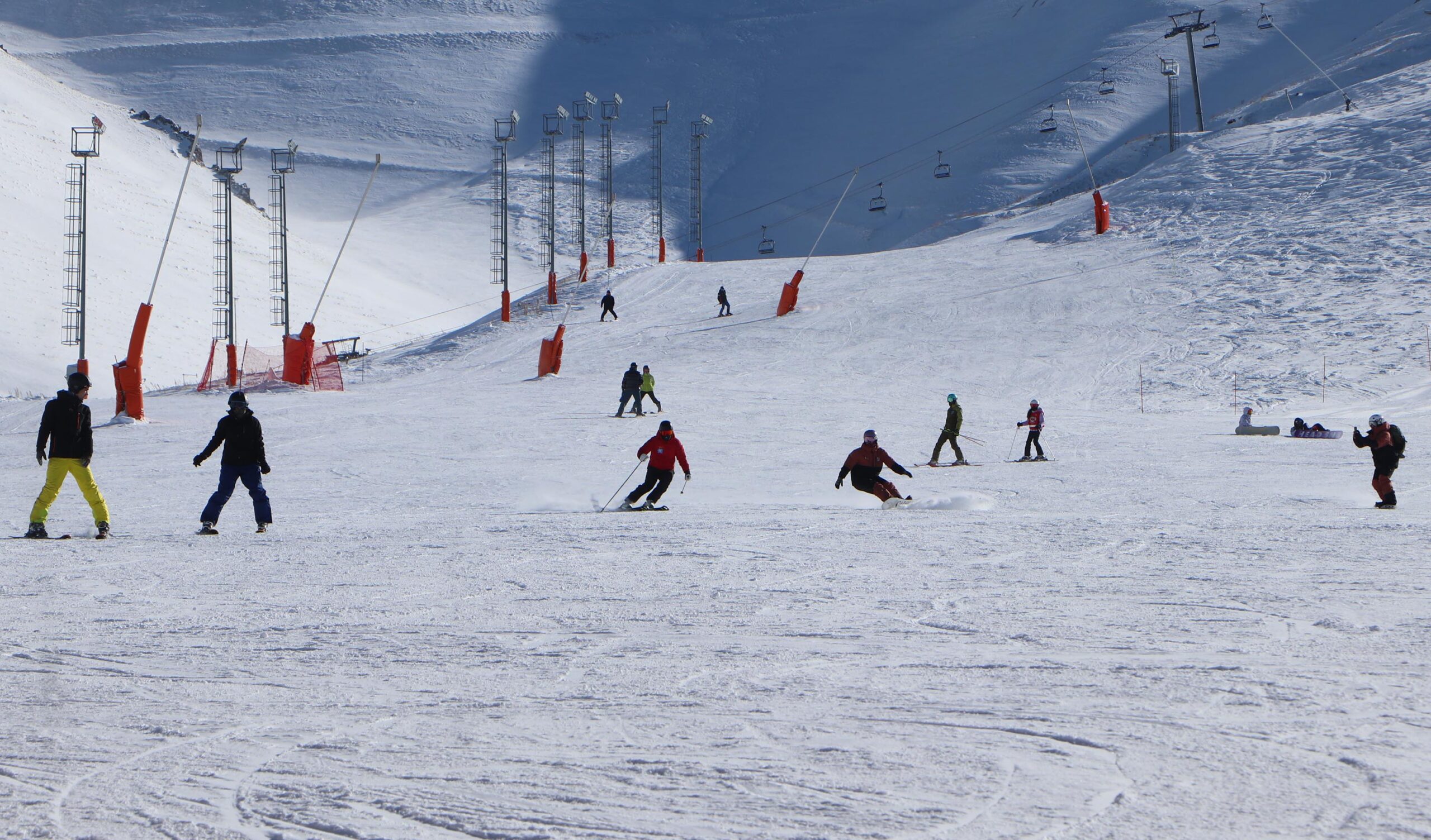 Kayakseverler 2025 Yılını Palandöken Pistlerinde Uğurluyor Kış turizminin uluslararası markası