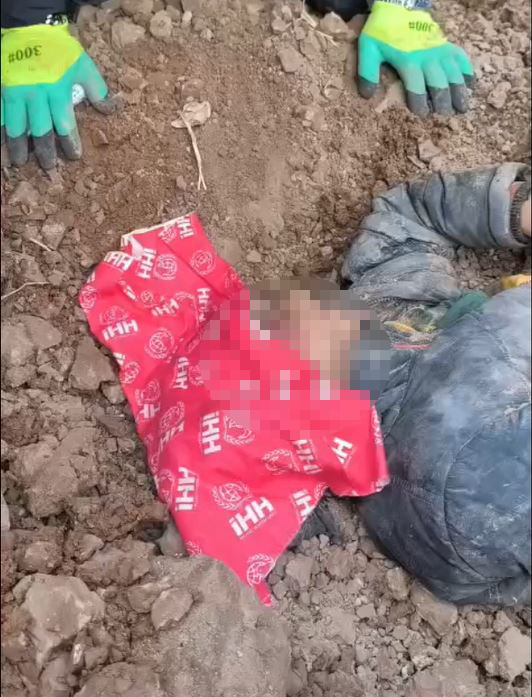 &nbsp; İki Gündür Aranan Amir A. Baraj Yakınında Baygın Halde