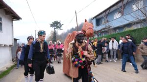 Kış Gündönümünde Düzenlenen Etkinlikte Geleneksel Deve Oyunu Büyük Beğeni Topladı