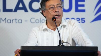 &nbsp; Petro’dan ABD’ye Sert Tepki Kolombiya Cumhurbaşkanı Gustavo Petro, ABD