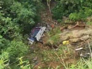 &nbsp; Antioquia Bölgesinde Mezuniyet Yolculuğu Faciası Kolombiya’nın Antioquia bölgesinde, lise