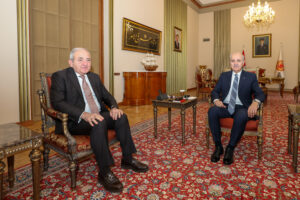&nbsp; Kurtulmuş, KEİPA Genel Sekreteri Hajiyev ile Meclis’te Görüştü Türkiye