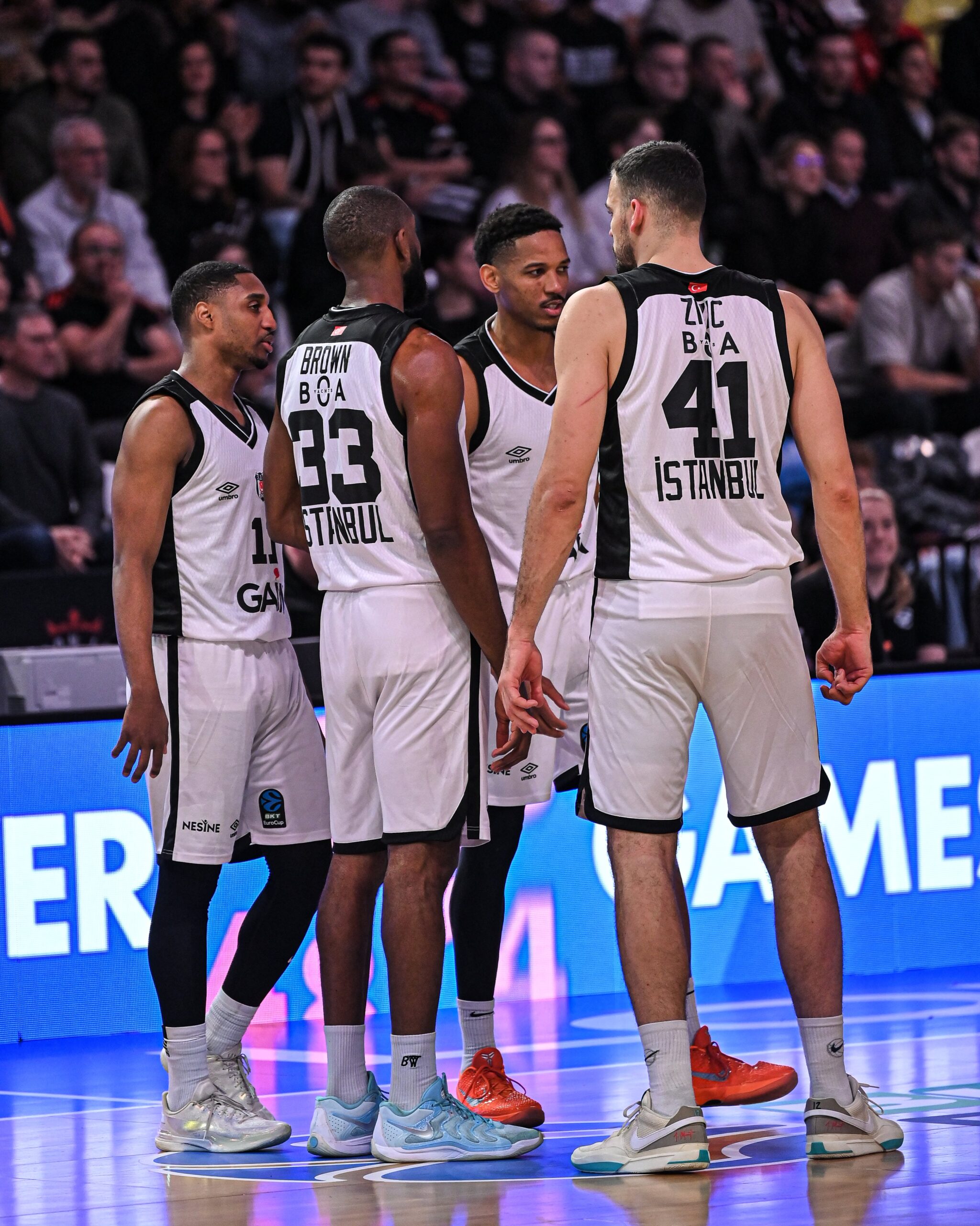 Siyah-Beyazlılar, BKT Avrupa Kupası’nda London Lions’a 98-96 Mağlup Oldu Beşiktaş