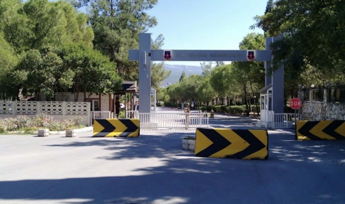 Muğla İl Jandarma Komutanlığı Tarafından Düzenlenen Eş Zamanlı Operasyonlarda, Terör