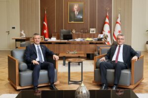 CHP Genel Başkanı Özgür Özel, KKTC’de CTP Genel Başkanlığına seçilen