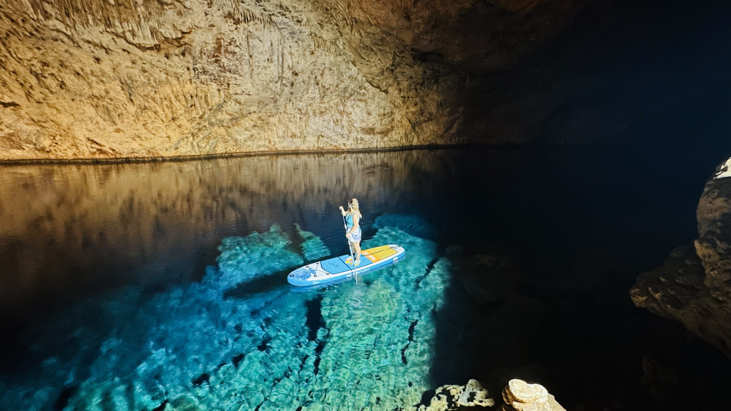 Mersin’in Aydıncık İlçesinde Yer Alan ve Büyüleyici Doğal Güzellikleriyle Tanınan
