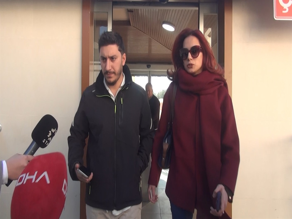 Yalova’da 6’ncı kattaki evinin penceresinden düşerek hayatını kaybeden şarkıcı Güllü’nün