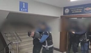 Husumetlilerine Saldırıya Giden Şüpheliler Kovalamaca Sonucu Yakalandı Sakarya’nın Erenler ilçesinde,