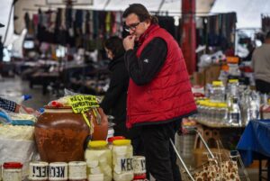 &nbsp; Sokak Lezzetleri ve Pazar Ürünleri Sağlık Riski Oluşturuyor Gıda
