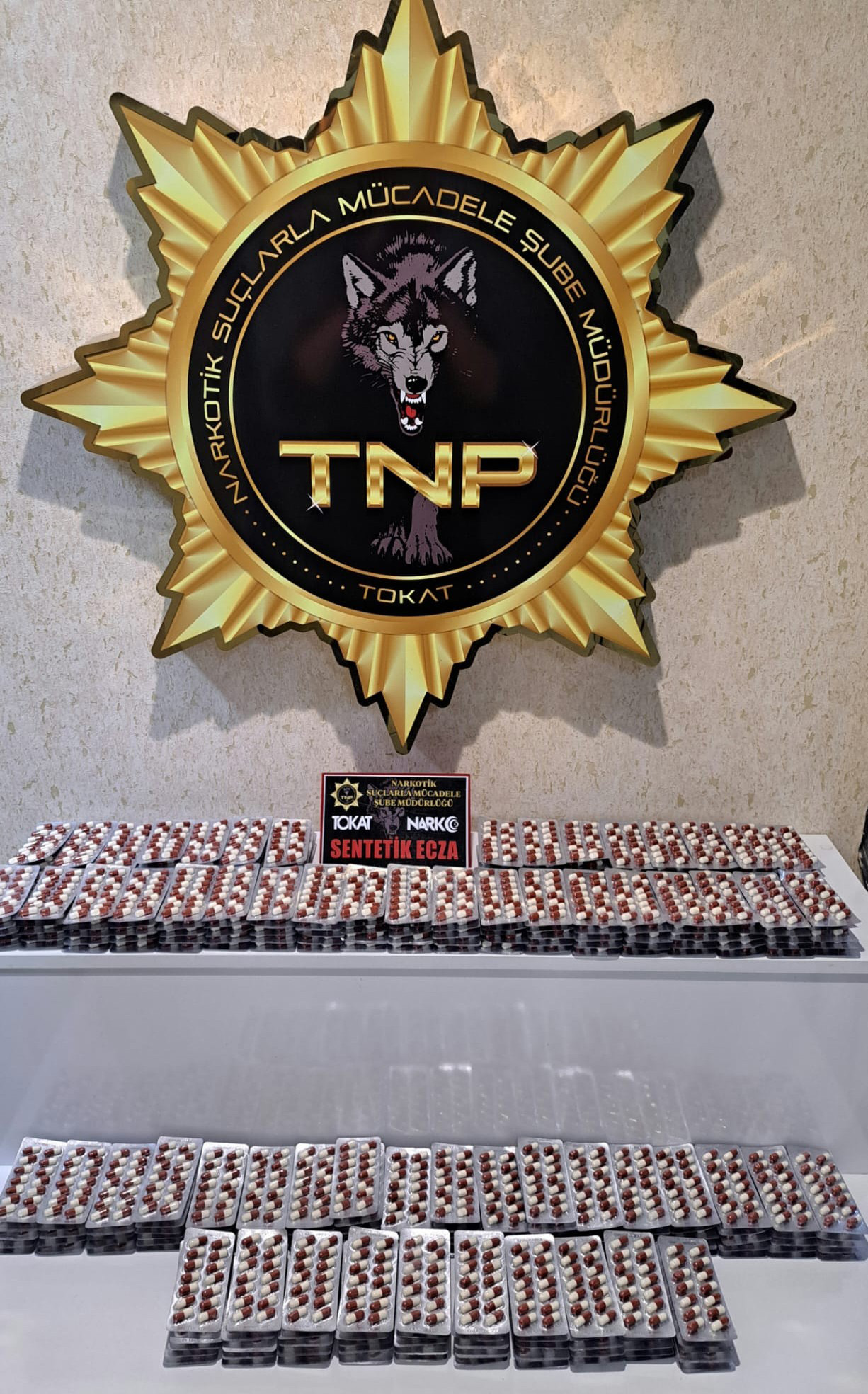 Narkotik Ekiplerinden Başarılı Operasyon Tokat’ta polisin düzenlediği operasyonda, 4 bin