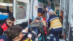 Trabzon’da alacak meselesi nedeniyle çıkan tartışma, iki ailenin karıştığı bıçaklı