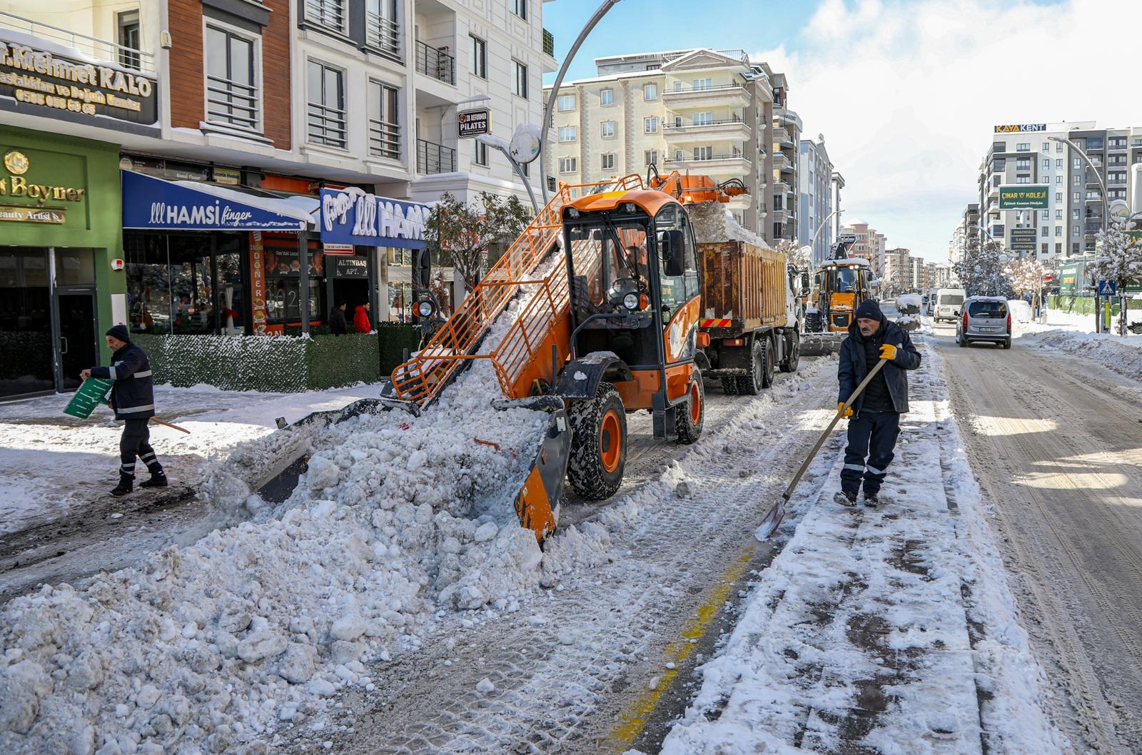 Van Genelinde Kar Yağışı Nedeniyle Kapanan 389 Yerleşim Yerinden Büyük