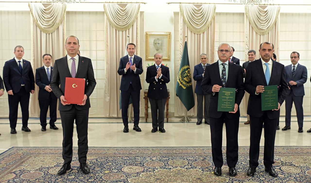 Oruç Reis Araştırma Gemisi’nin Somali’de yürüttüğü sismik çalışmalarla ilk kıtalararası