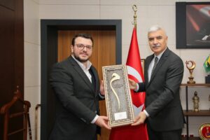 Ülfet Vakfı Mütevelli Heyeti Başkanı Av. Abdurrahim Taylan öncülüğünde vakıf
