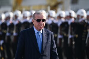 Cumhurbaşkanı Recep Tayyip Erdoğan, Deniz Platformlarının Hizmete Giriş, Bayrak Çekme