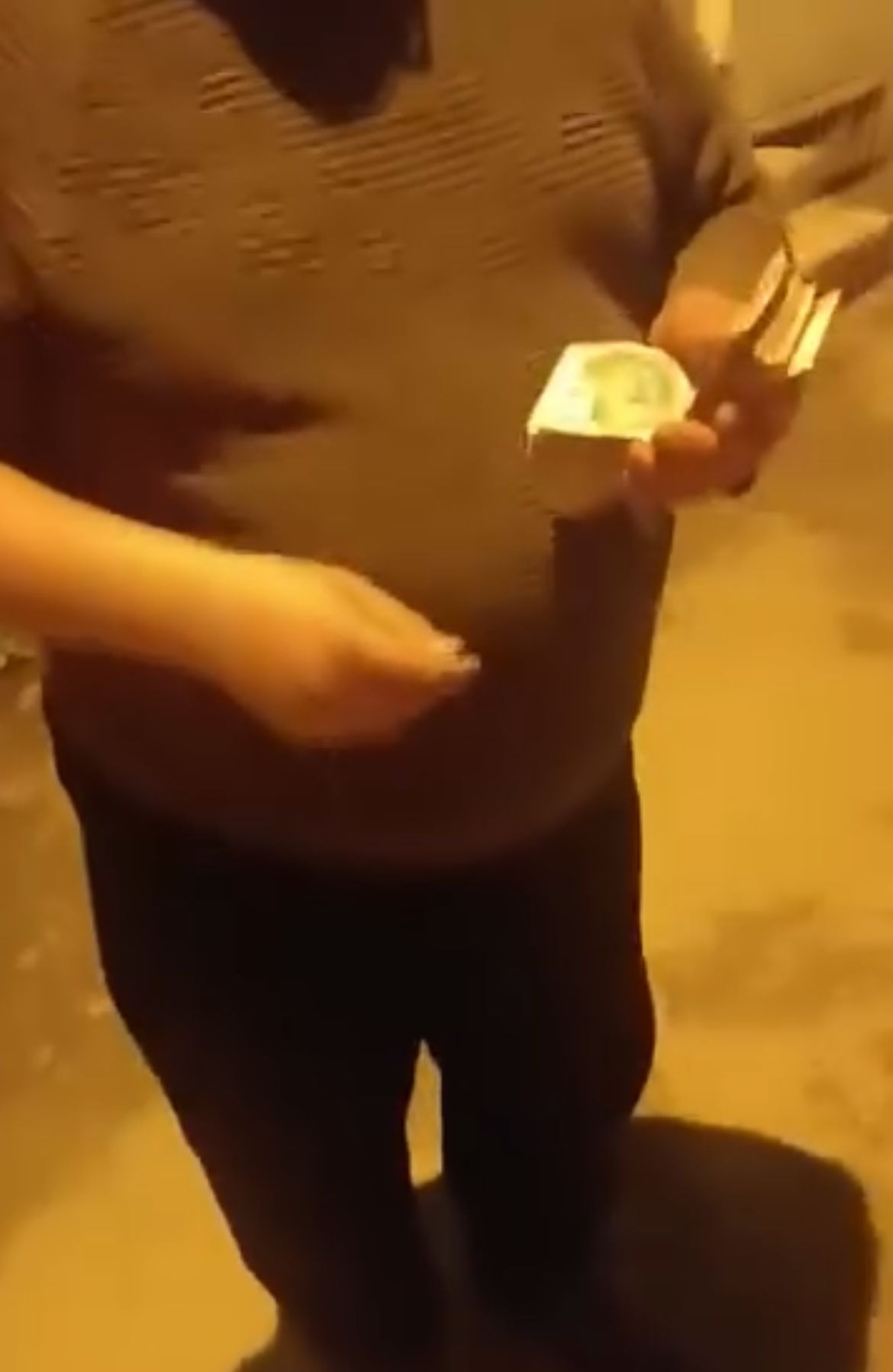 Bursa’nın Yıldırım ilçesinde tekstil işletmecisi Serdar Çelik, otomobiliyle seyir halindeyken