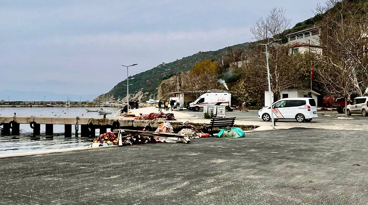 Balıkesir’in Erdek ilçesinde zıpkınla balık avlamak için denize dalan emekli