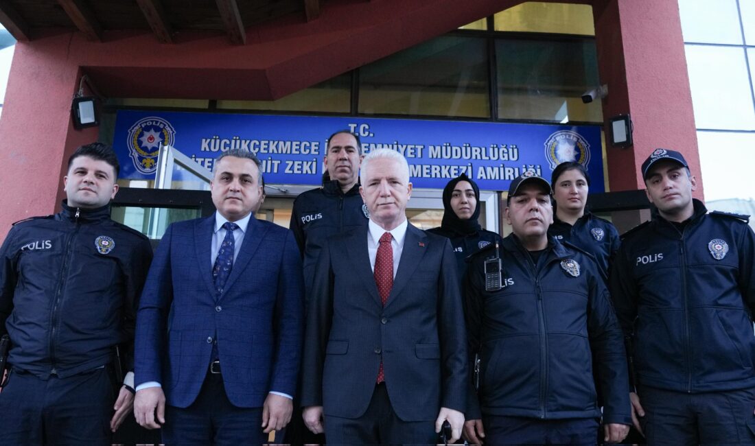 İstanbul Valisi Davut Gül, İkitelli’de Emniyet Çalışmalarını Yerinde İnceledi İstanbul