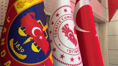 Jandarma 311 Silah Ele Geçirdi Jandarma ekiplerinin Erzurum, Antalya, Diyarbakır,