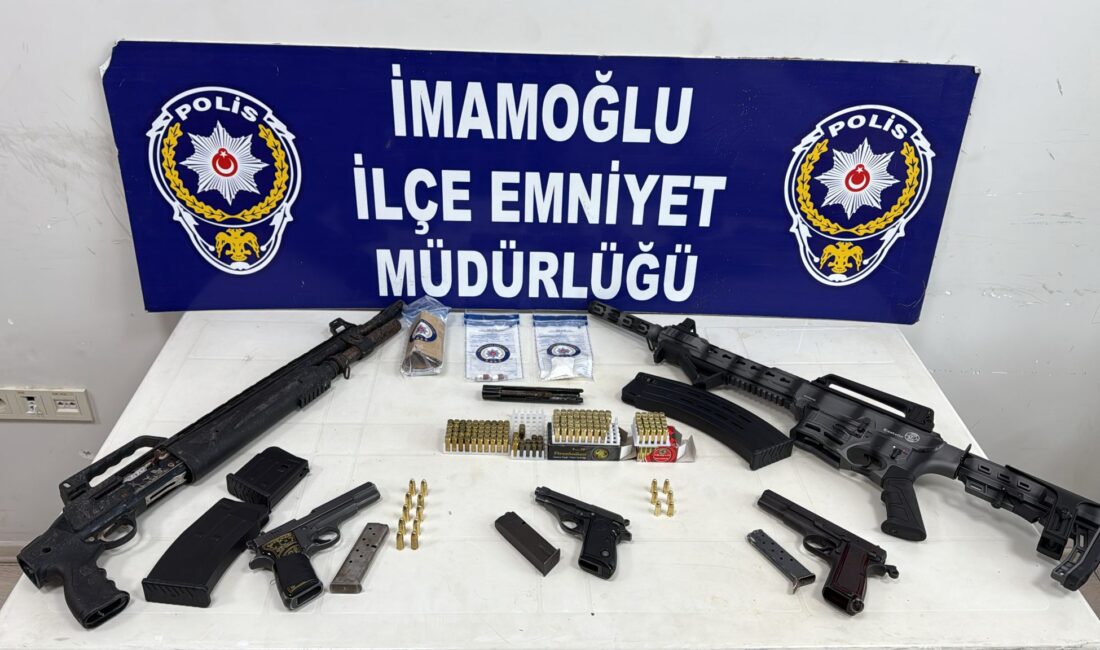 Adana’nın İmamoğlu ilçesinde bir çiftliğe düzenlenen operasyonda çok sayıda ruhsatsız