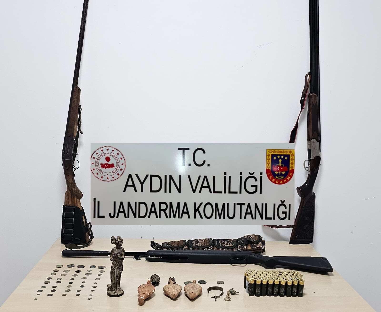 Aydın’da jandarma ekipleri tarafından Söke ve Germencik ilçelerinde düzenlenen eş