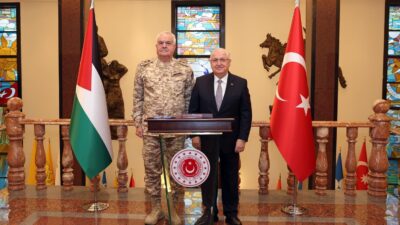 Milli Savunma Bakanı Yaşar Güler, resmi temaslarda bulunmak üzere Ankara’ya