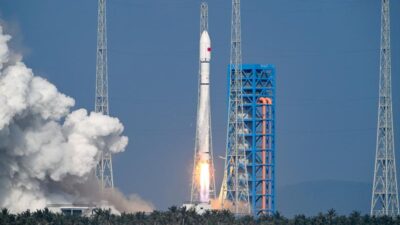 Çin, internet hizmetlerini güçlendirmek amacıyla geliştirdiği alçak yörüngeli 19’uncu uydu