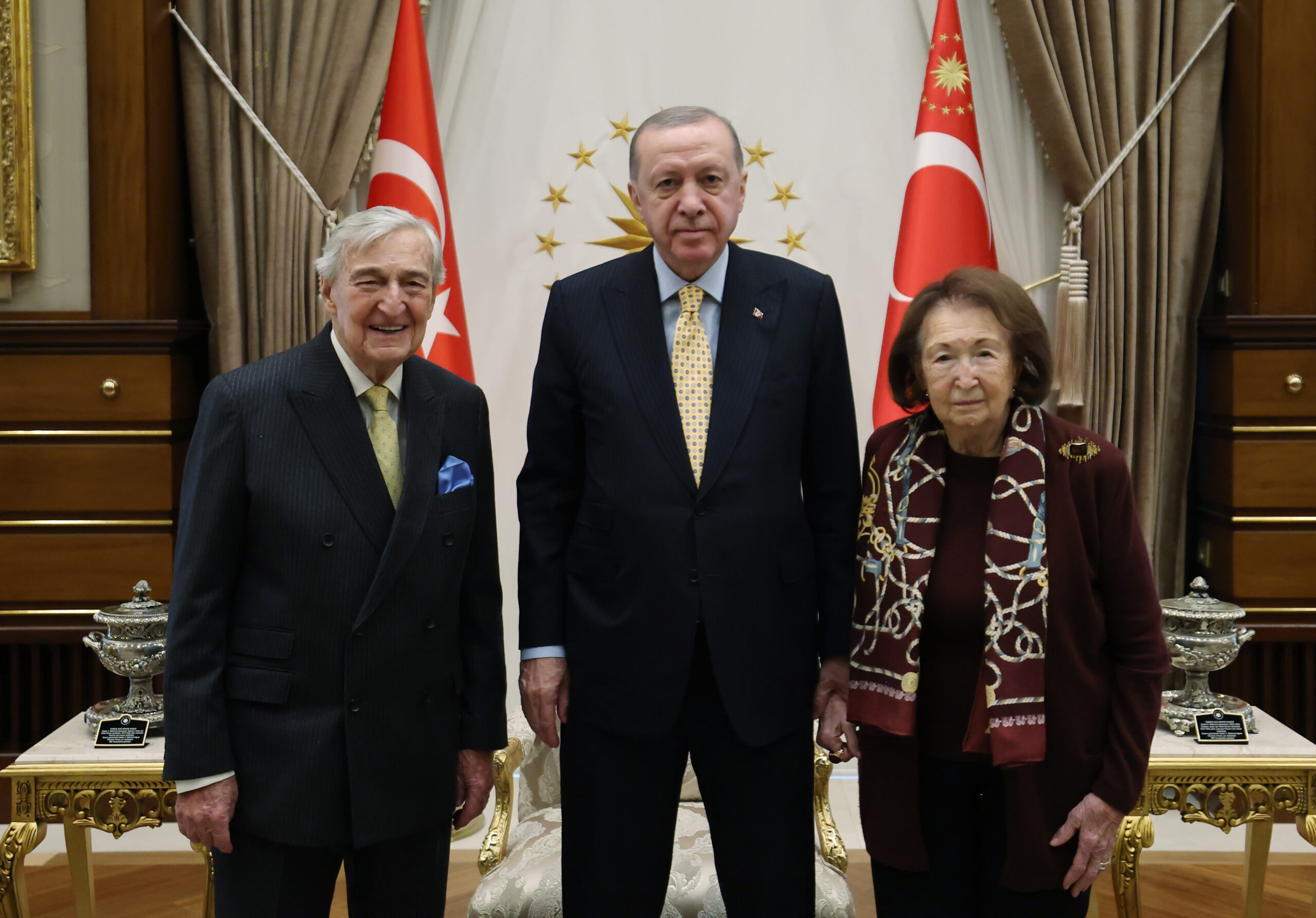 Cumhurbaşkanı Recep Tayyip Erdoğan, Koç Holding Şeref Başkanı Rahmi Koç