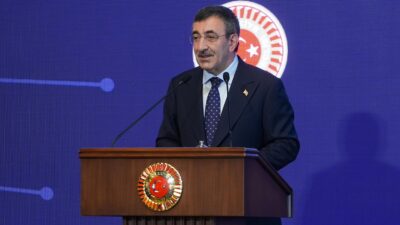 Cumhurbaşkanı Yardımcısı Cevdet Yılmaz, Türkiye’nin savunma sanayiinde katettiği mesafeyi ve