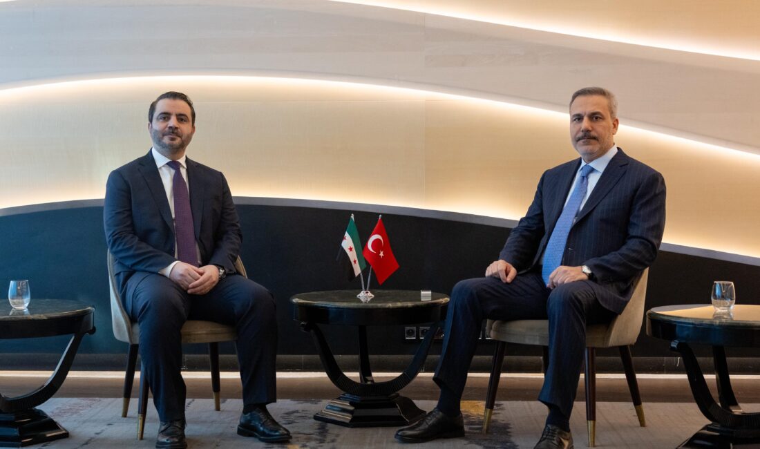 Dışişleri Bakanı Hakan Fidan, Fransa’da Suriye Dışişleri Bakanı Esad Hasan