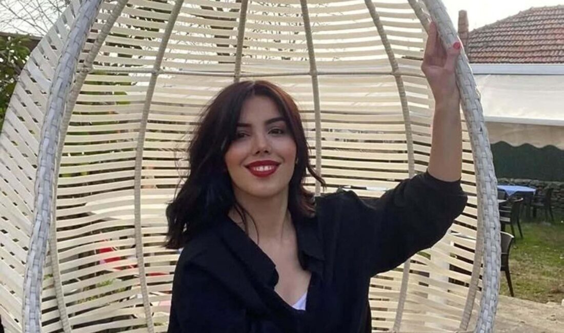Ödemiş ilçesinde eski sevgilisi Fatma Kara’yı (27) sokak ortasında darbederek