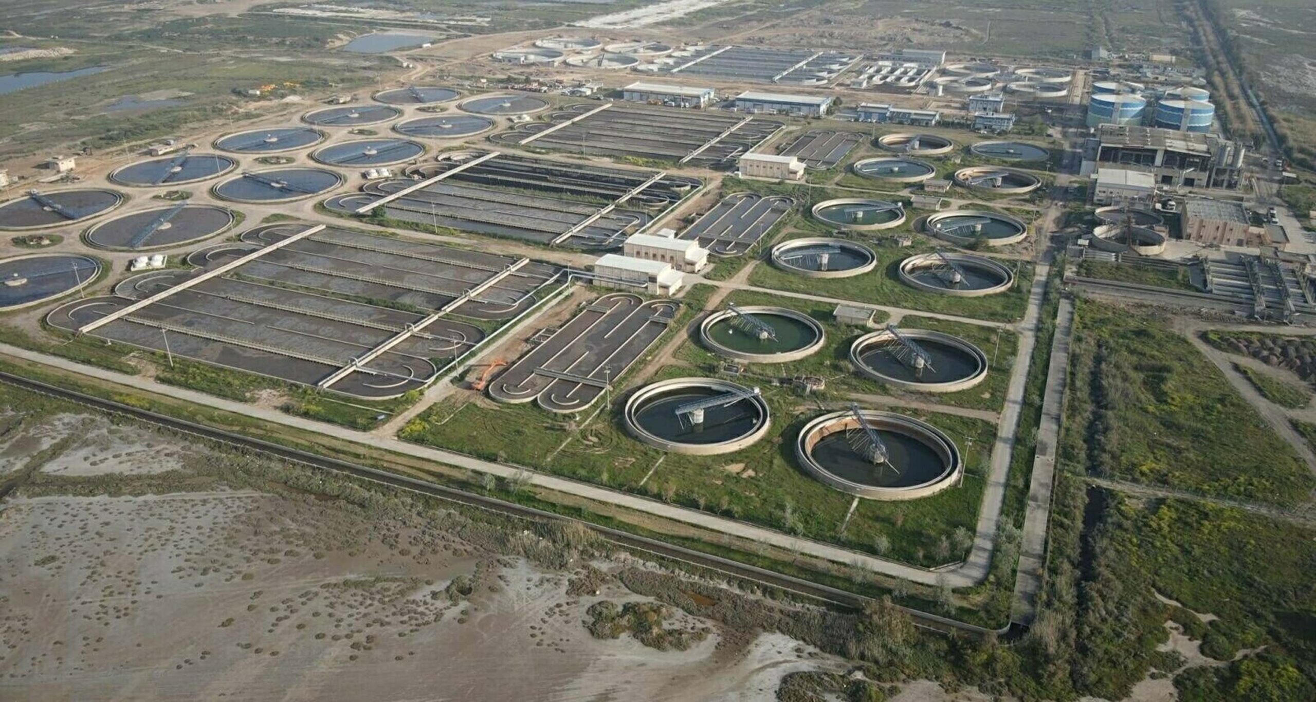 Türkiye Bilimler Akademisi (TÜBA) Üyesi Prof. Dr. Doğan Yaşar, İzmir’de