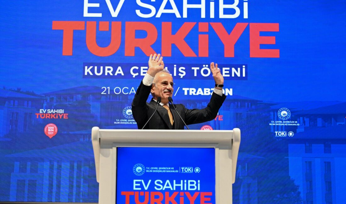 Ulaştırma ve Altyapı Bakanı Abdulkadir Uraloğlu, memleketi Trabzon’da düzenlenen “500