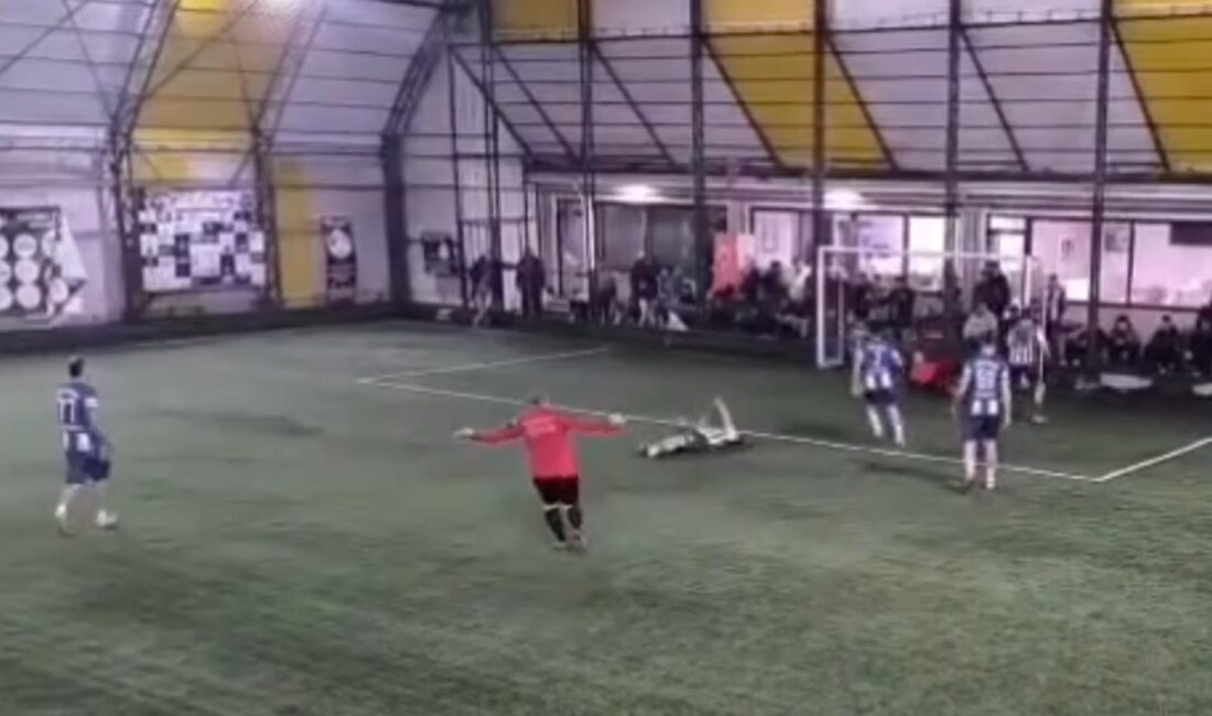 Tekirdağ’da mahalleler arası futbol turnuvasında dili boğazına kaçan Erdem Kara,