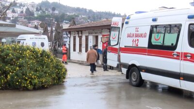 İstanbul Beşiktaş’ta bulunan Bebek sahilinde denizde bir erkek cesedi bulundu.