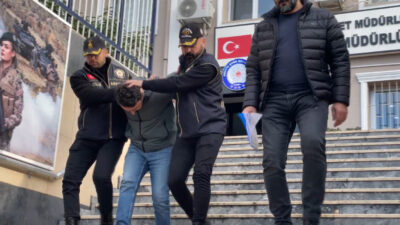 İSTANBUL – Kartal’da bir binanın 7’nci katından düşerek hayatını kaybeden