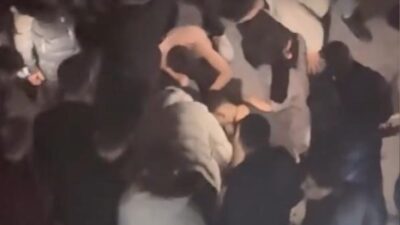 İstanbul Zeytinburnu’nda iki grup arasında çıkan bıçaklı kavgada bir kişi