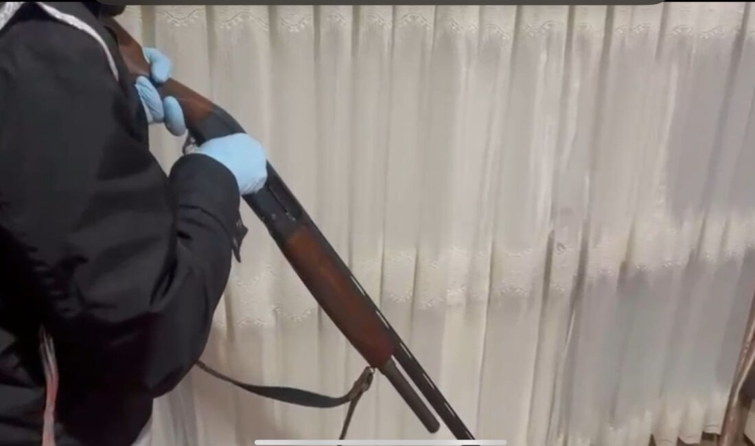 Kocaeli’de sosyal medya üzerinden silahlı paylaşımlar yapan ve suç örgütlerini