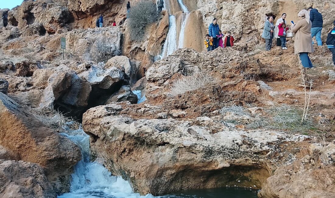 Mardin’in Derik ilçesinde, bölgedeki tarım arazilerinin can damarı olarak bilinen